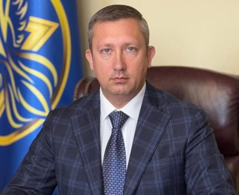 За 160$ тис. обіцяв мандат нардепа: в Києві затримано керівника політичної партії «Гарант» Валерія Токара, – Нацполіція та СБУ