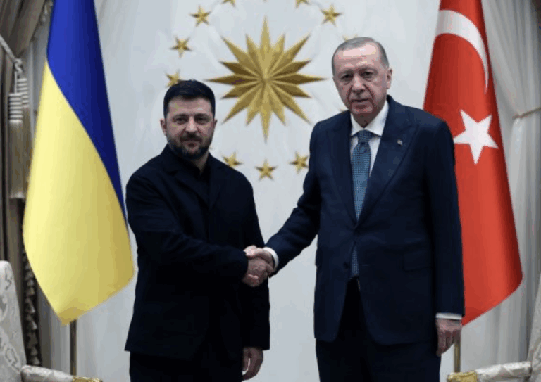 Туреччина готова надати майданчик для переговорів, – Зеленський